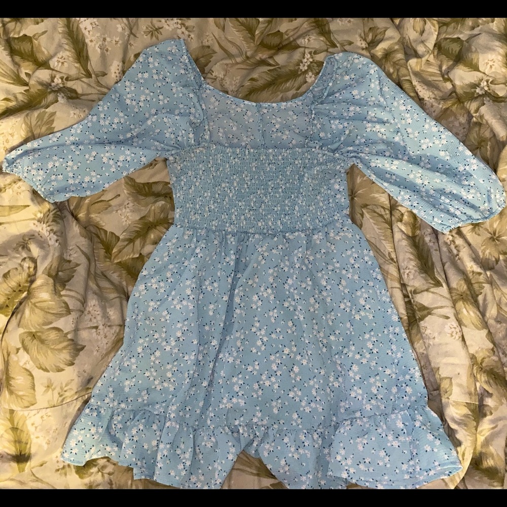 Light Blue Daisy Print Dress